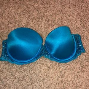 Strapless Victoria’s Secret Bra